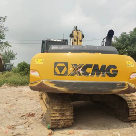 徐工XE215DA履带式挖掘机