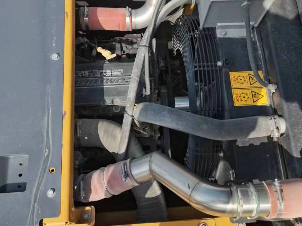 徐工XE380DK履帶式挖掘機