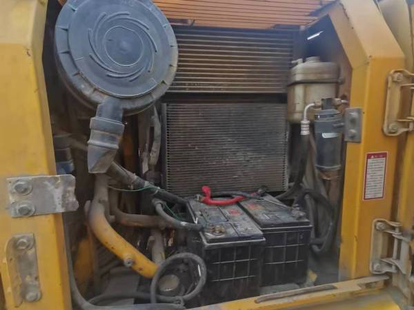 徐工XE150D履帶式挖掘機