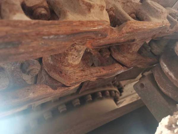 徐工XE150D履帶式挖掘機