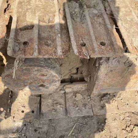 斗山DX80履带式挖掘机