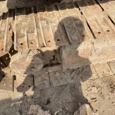 斗山DX80履带式挖掘机