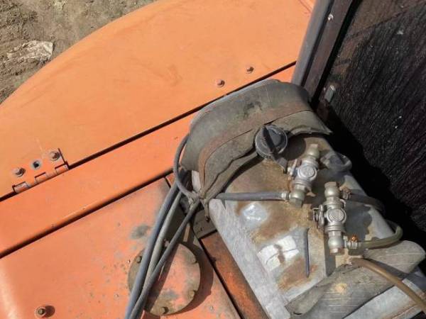 斗山DX80履帶式挖掘機