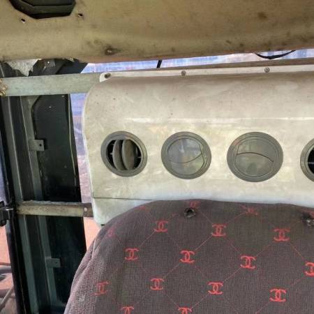 斗山DX80履带式挖掘机