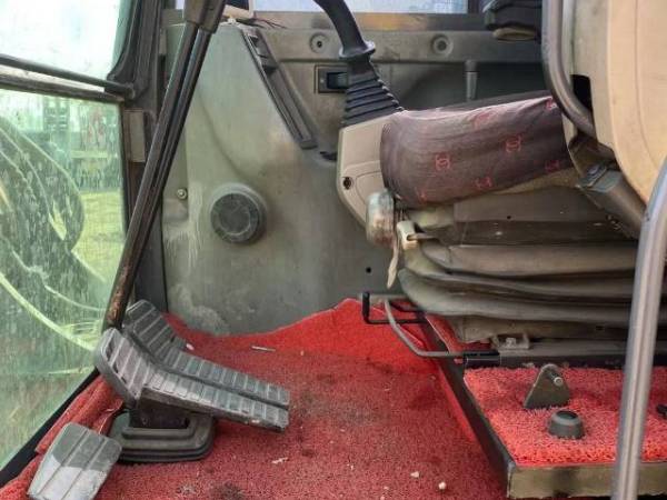 斗山DX80履帶式挖掘機