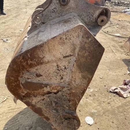 斗山DX80履带式挖掘机