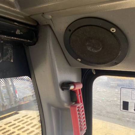 厦工XG808履带式挖掘机