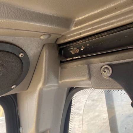 厦工XG808履带式挖掘机