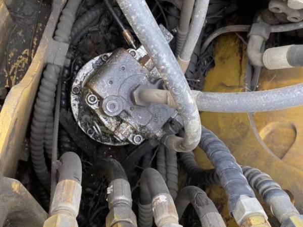 廈工XG808履帶式挖掘機