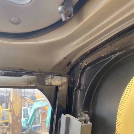 厦工XG808履带式挖掘机