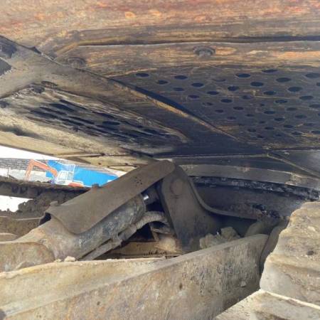 厦工XG808履带式挖掘机