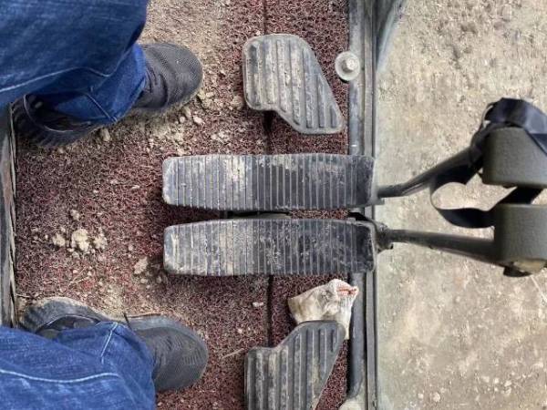 廈工XG808履帶式挖掘機