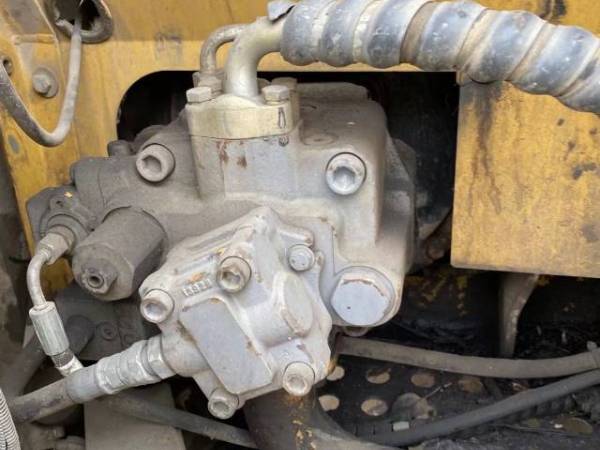 廈工XG808履帶式挖掘機