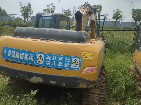 徐工XE205DA履帶式挖掘機