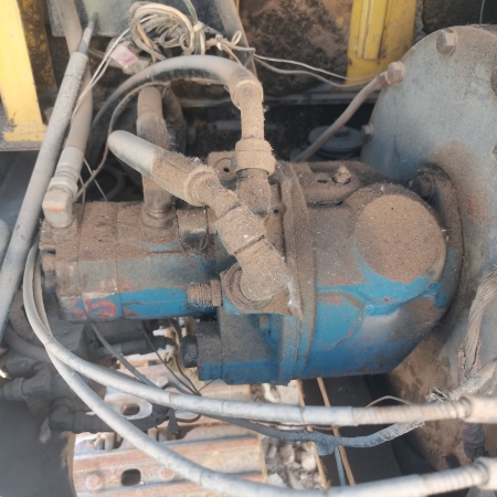 现代R60-7履带式挖掘机