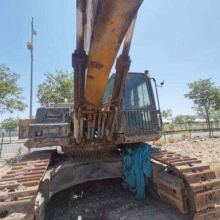 徐工XE490D履带式挖掘机