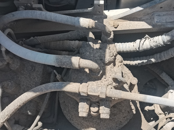 徐工XE490D履帶式挖掘機