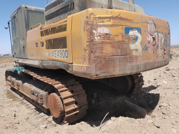 徐工XE490D履帶式挖掘機