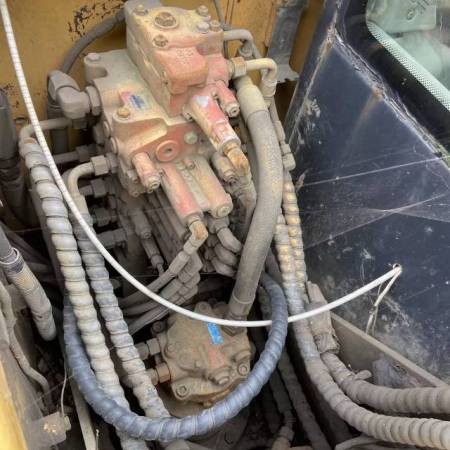 柳工CLG906C履带式挖掘机