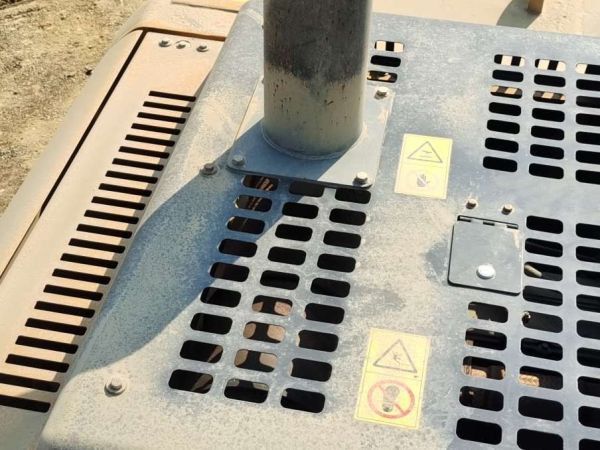 徐工XE380DK履帶式挖掘機(jī)