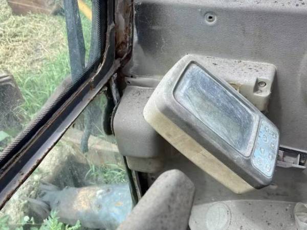 柳工CLG906C履帶式挖掘機(jī)