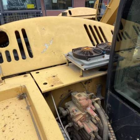 柳工CLG906C履带式挖掘机