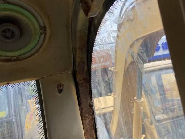 柳工CLG906C履帶式挖掘機(jī)