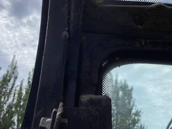 柳工CLG906C履帶式挖掘機(jī)