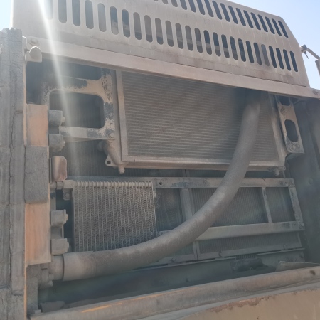 徐工XE470D履带式挖掘机