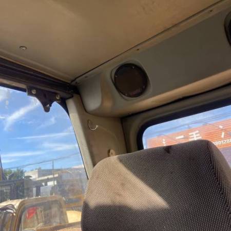 雷沃重工FR360-7履带式挖掘机