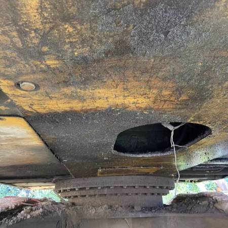 雷沃重工FR360-7履带式挖掘机