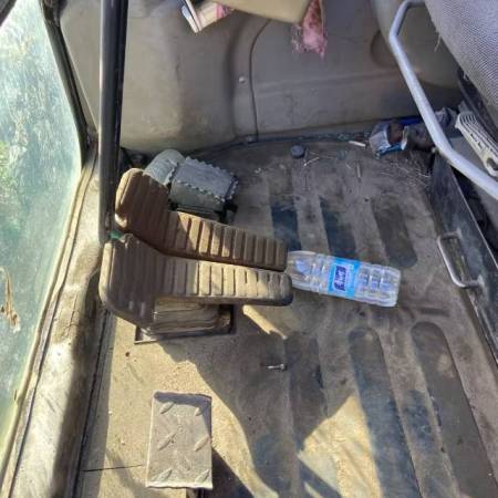 雷沃重工FR360-7履带式挖掘机