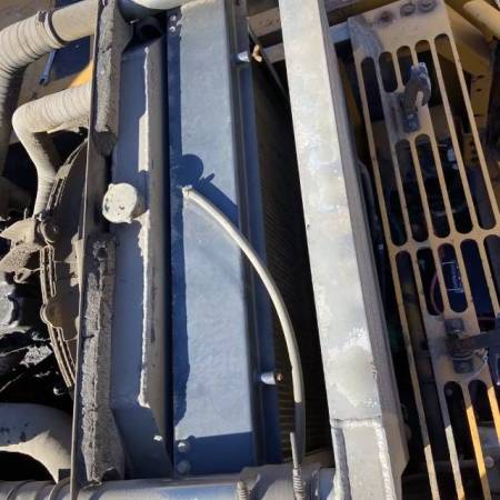 雷沃重工FR360-7履带式挖掘机