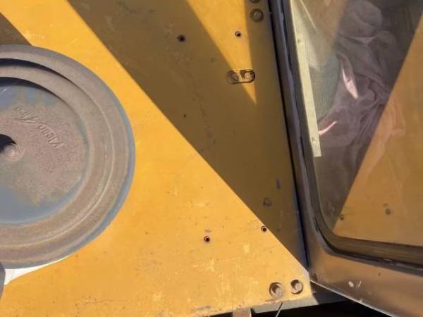 雷沃重工FR360-7履帶式挖掘機