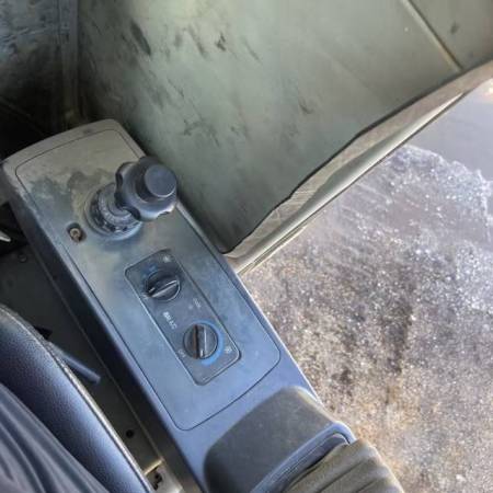 山河智能SWE70履带式挖掘机