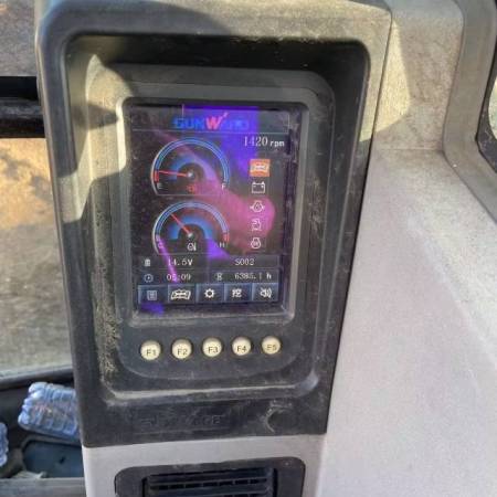 山河智能SWE70履带式挖掘机