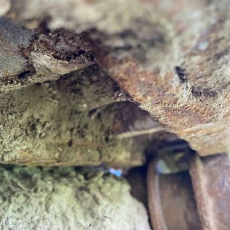 山东临工LG6250履带式挖掘机