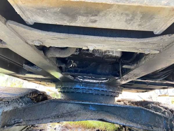 山東臨工LG6250履帶式挖掘機