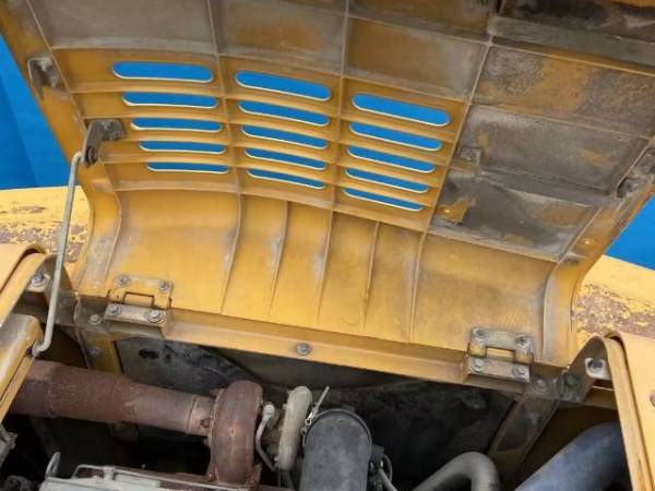 山東臨工LG6250履帶式挖掘機