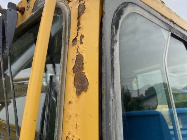 山東臨工LG6250履帶式挖掘機