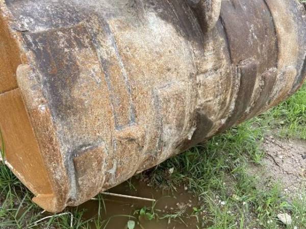 山東臨工LG6250履帶式挖掘機