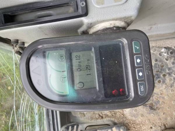 山東臨工LG6250履帶式挖掘機