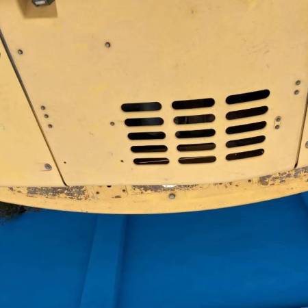 山东临工LG6250履带式挖掘机