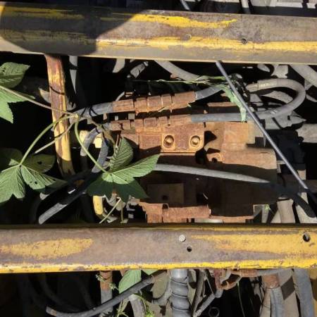 玉柴YC135-8履带式挖掘机