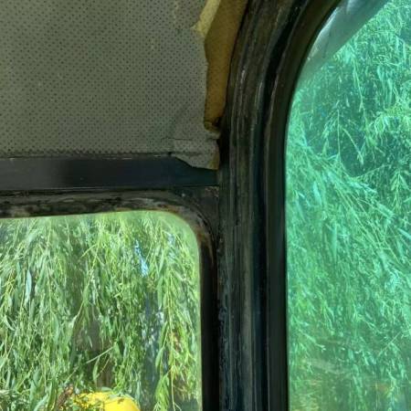 玉柴YC135-8履带式挖掘机