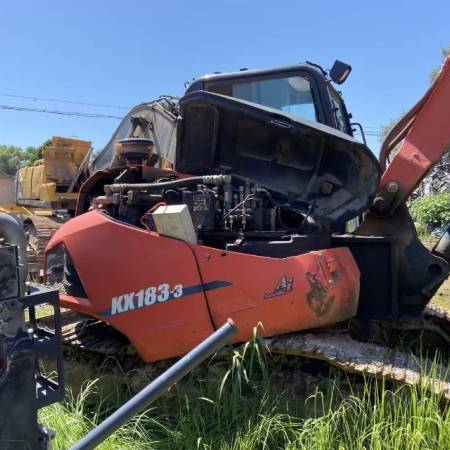 久保田KX-183履带式挖掘机