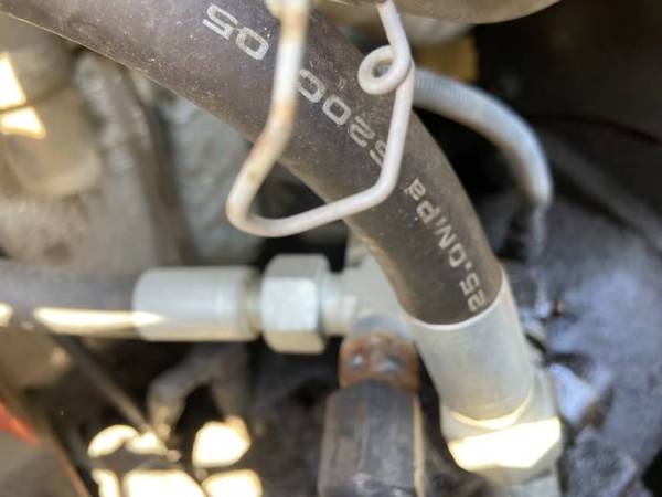 久保田KX-183履帶式挖掘機(jī)