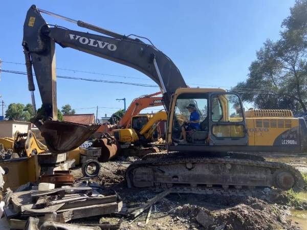 沃爾沃EC290履帶式挖掘機