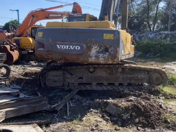 沃爾沃EC290履帶式挖掘機