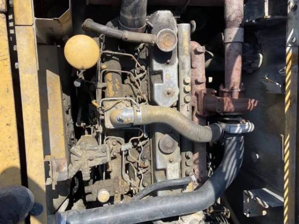 卡特彼勒320C履帶式挖掘機(jī)